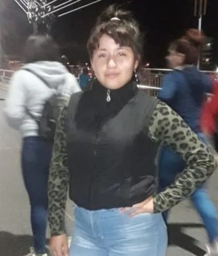 desesperada-busqueda-de-una-chica-de-13-anos-que-desaparecio-en-los-festejos-de-colon-de-santa-fe