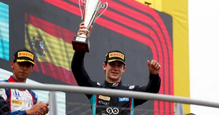 franco-colapinto-gano-la-carrera-sprint-en-monza-y-sumo-puntos-clave-en-busca-del-subcampeonato-de-la-formula-3