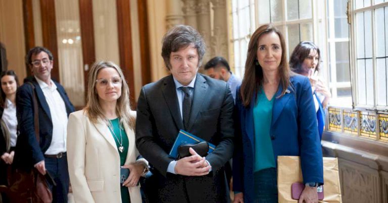 diputados:-tras-acordar-con-el-oficialismo,-javier-milei-bajo-la-sesion-que-habia-pedido-junto-con-el-pro