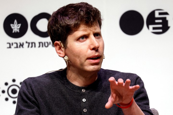 sam-altman,-el-emprendedor-compulsivo-que-creo-openai-y-fue-despedido-de-su-propia-compania