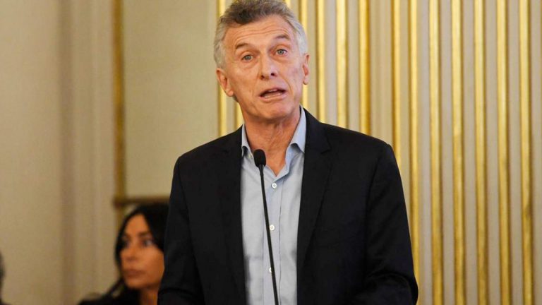 afirman-que-macri-habla-de-orcos-para-radicalizar-reformas-de-mercado