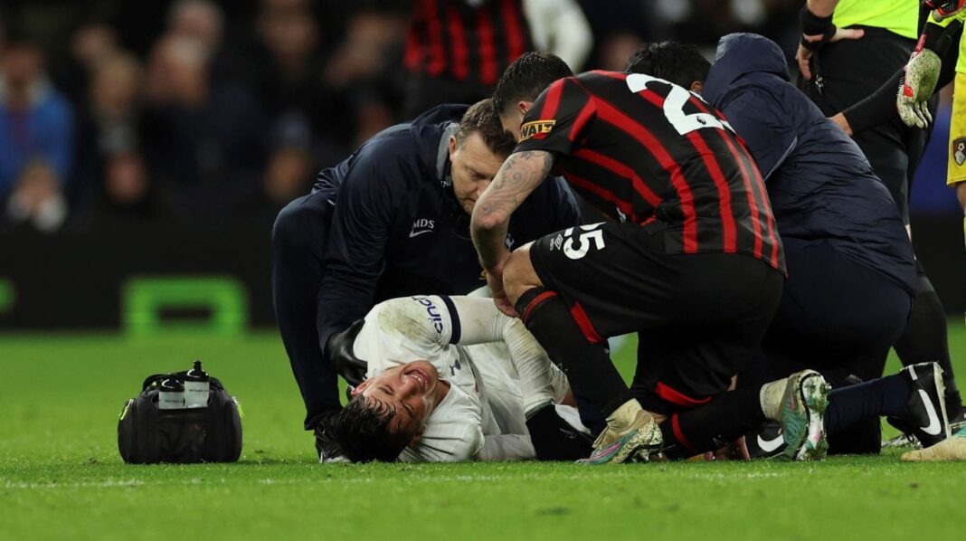 el-desconsolado-llanto-de-alejo-veliz-tras-sufrir-una-lesion-en-el-partido-del-tottenham-ante-el-bournemouth