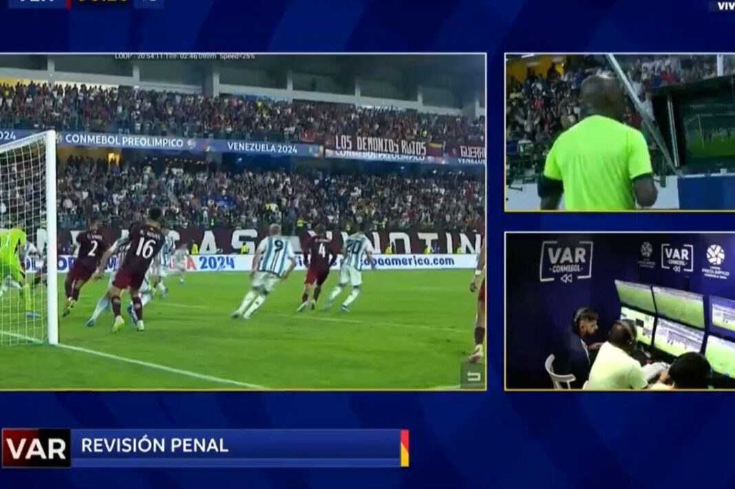 preolimpico:-el-enojo-de-los-jugadores-argentinos-y-de-javier-mascherano-por-el-polemico-penal-que-derivo-en-el-empate-de-venezuela