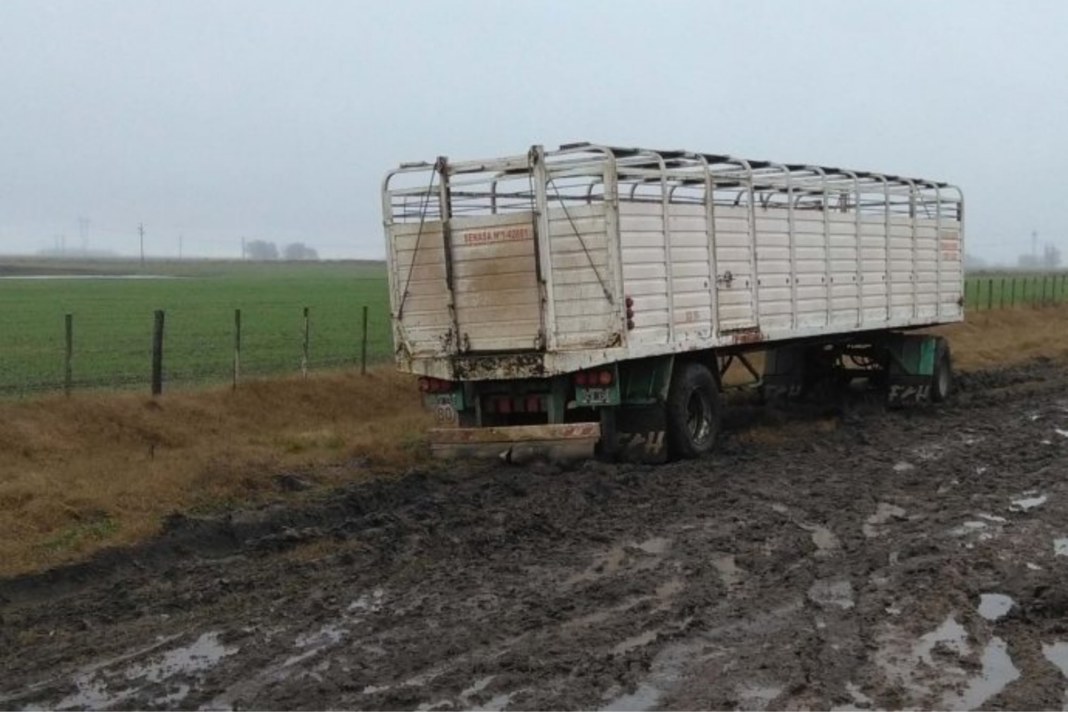 caminos-rurales:-los-pronosticos-de-mas-lluvias-pusieron-en-guardia-a-los-productores
