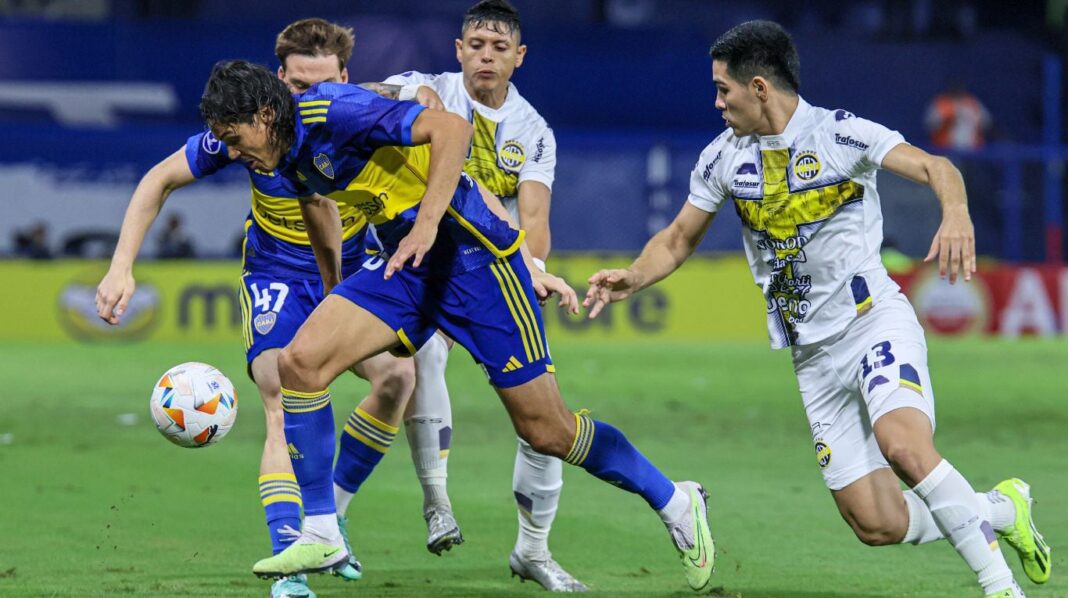 boca-enfrenta-a-sportivo-trinidense-por-la-copa-sudamericana:-empatan-0-0