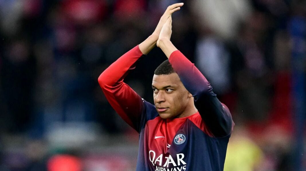 la-reaccion-de-los-hinchas-del-psg-en-el-ultimo-partido-de-kylian-mbappe-como-local