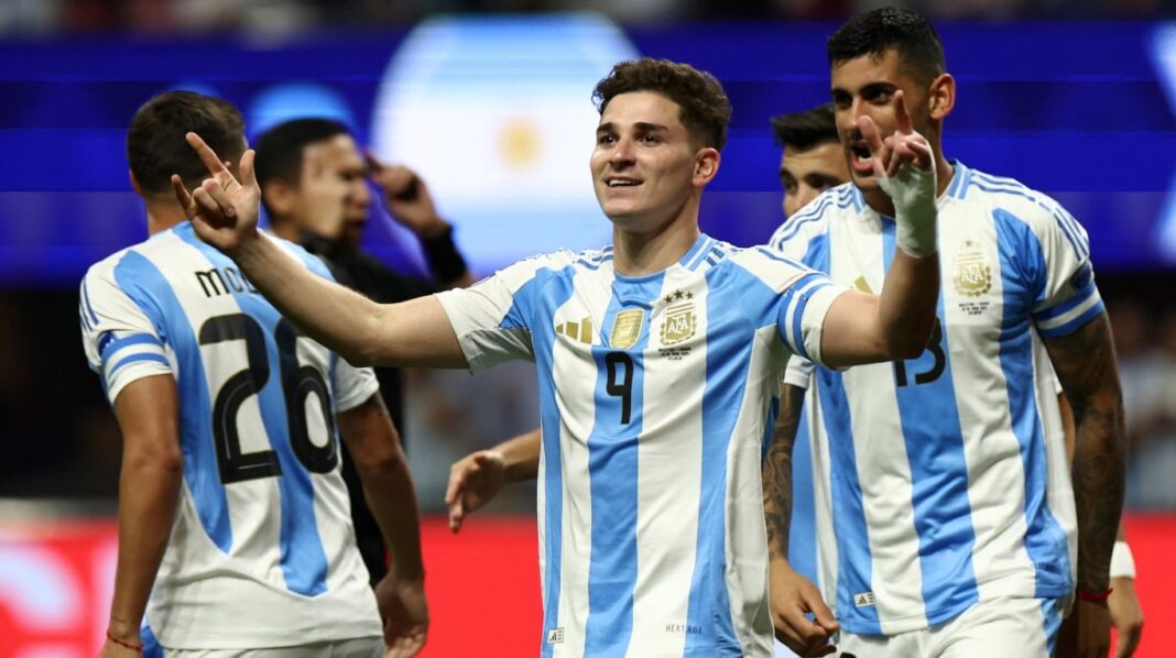 la-seleccion-argentina-ilusiona-y-tiene-margen-para-crecer:-los-cuatro-puntos-que-la-pueden-hacer-mas-fuerte