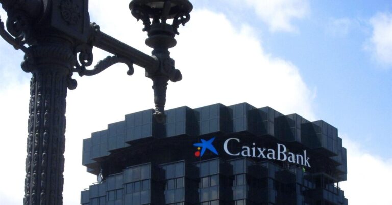 CaixaBank ejecuta el 73,8% de su recompra de acciones en la décimo tercera semana de programa