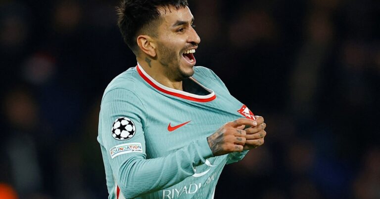 Ángel Correa le dio el triunfo al Atlético de Madrid en la última jugada en París y el Cholo Simeone recuperó la sonrisa