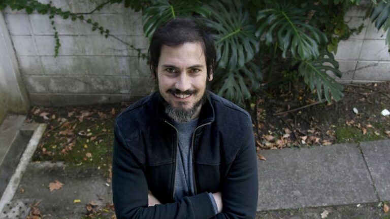 Lo llamaban el «nuevo Francescoli» y hoy juega en el ascenso de Uruguay: cómo es la vida de Robert Flores