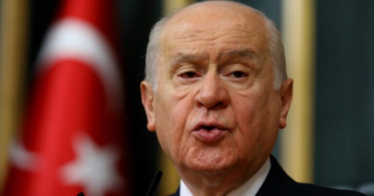 Un aliado de Erdogan propone modificar la Constitución para que pueda volver a presentarse a las elecciones