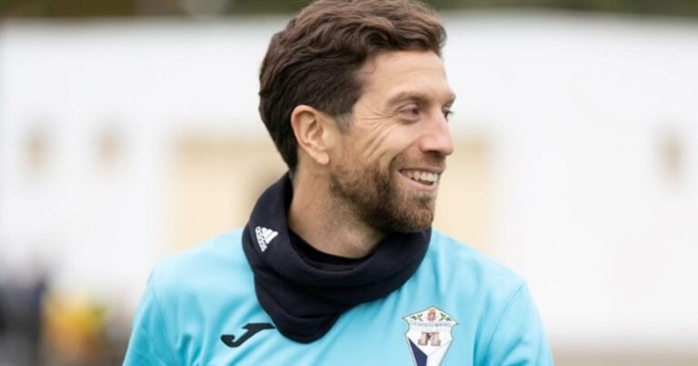 Papu Gómez entrenó con un club de la Tercera de España: «Esto es vida»