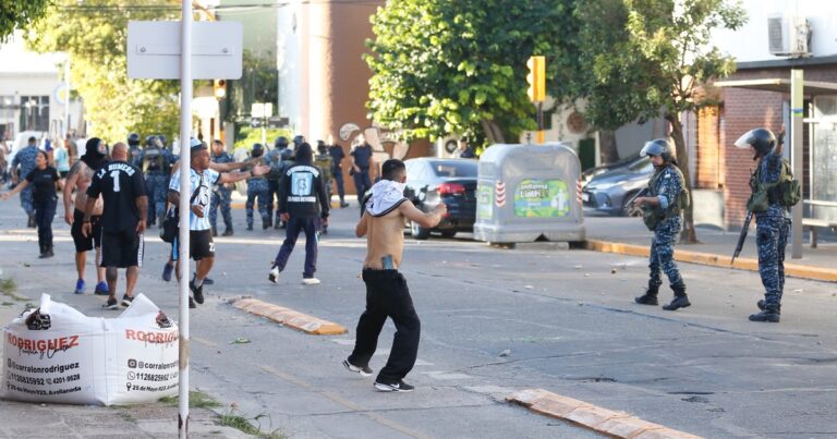 Incidentes en la elección de Racing: así fue el tiroteo que se dio afuera del club