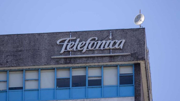 El Gobierno suspendió la compra de Telefónica por parte de Telecom