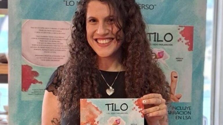«Tilo y el dedo parlanchín»: un libro para toda la familia que promueve la inclusión