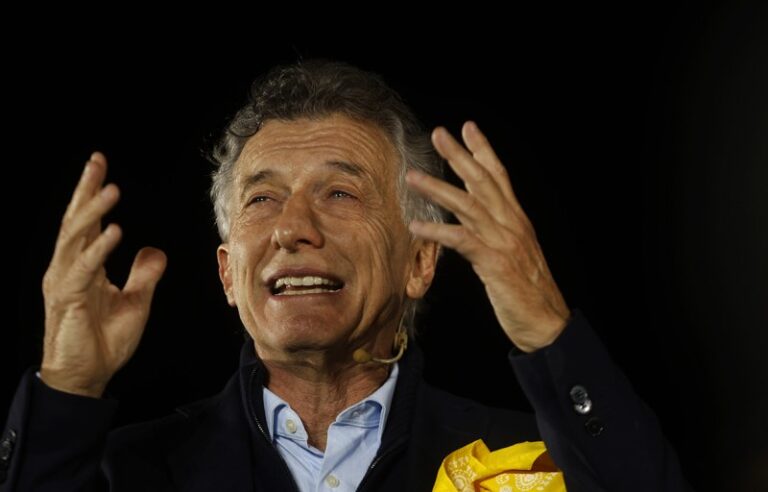 Macri busca votos dentro del PRO para echar a Patricia del partido