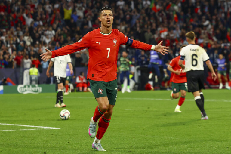 Batacazo de Portugal en casa de Alemania y nueva final para Cristiano Ronaldo