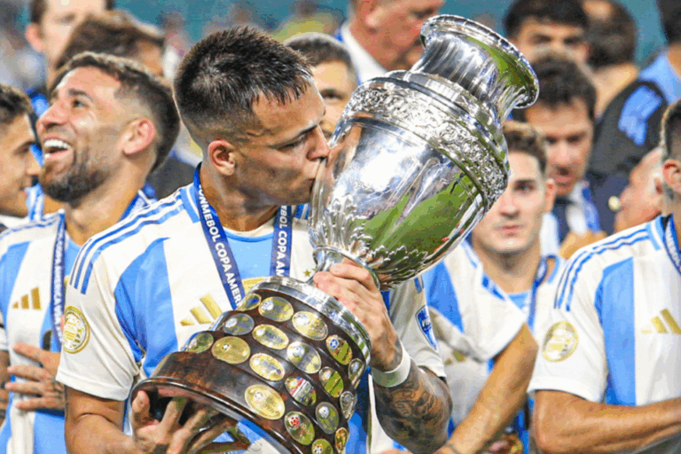 Argentina ya se mide vs Colombia: horario del partido, formación y dónde verlo en vivo