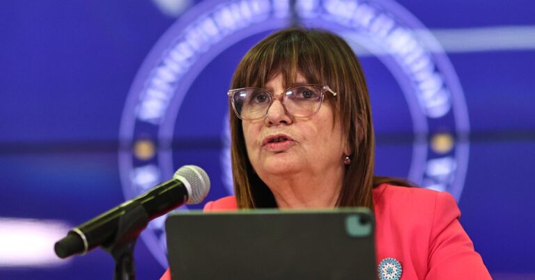 El Gobierno oficializó una serie de reformas en la Policía Federal