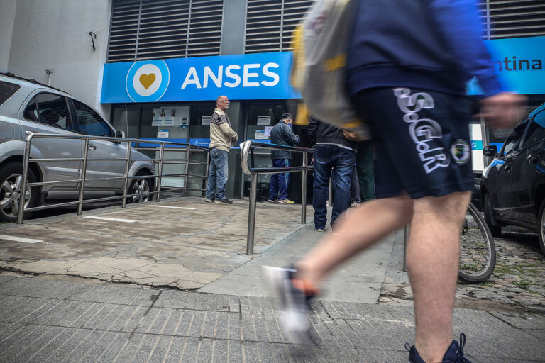 Cuándo cobro ANSES? Jubilados, AUH y los demás pagos este miércoles 18 de junio