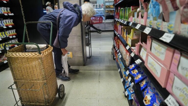 Preocupación porque el consumo no repunta a pesar de los descuentos y promociones