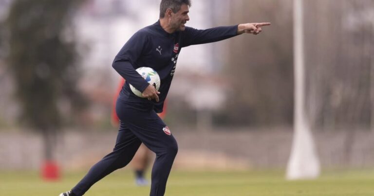 El probable equipo de Independiente para visitar a Sarmiento