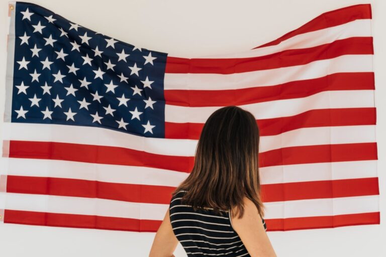 Las tres maneras de probar la ciudadanía americana aceptadas por el gobierno de EE.UU.