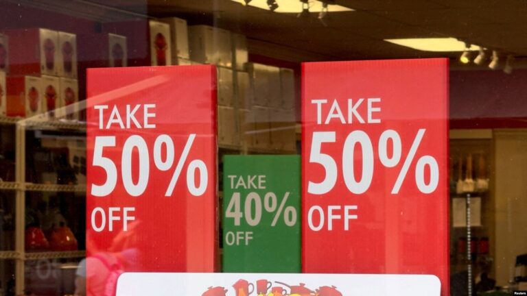 Buenos datos en EEUU: ventas minoristas superaron las expectativas y bajaron los pedidos de seguro de desempleo