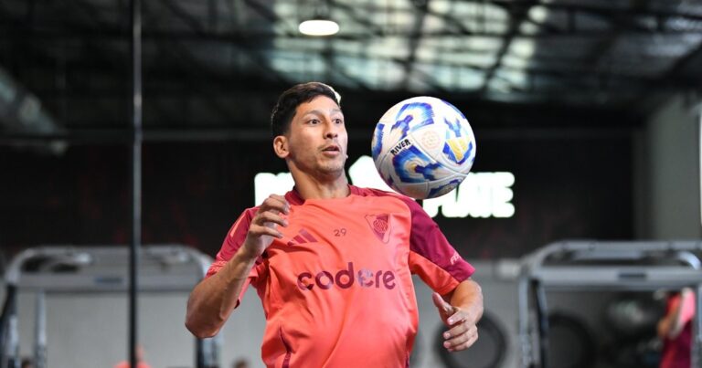 Aliendro, de River a Vélez: hay acuerdo y firmará por dos años