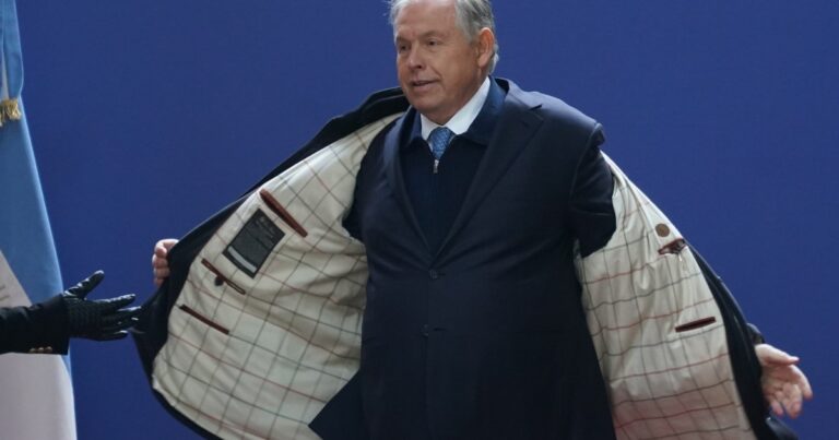 Gerardo Werthein planea un cambio en la Embajada ante el Reino Unido: quién es el candidato