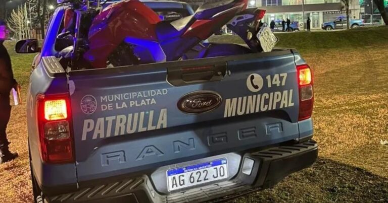 Sorpresa en La Plata: secuestraron motos por ruidos molestos y exceso de velocidad y el 25% era de policías de la Bonaerense