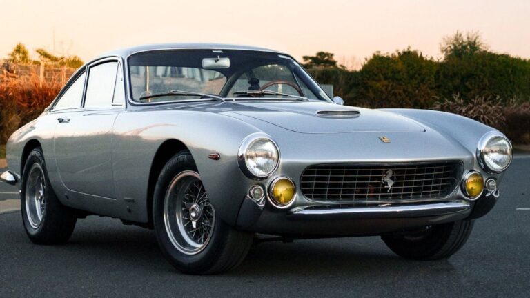 Se viene un evento solidario para los «tuercas»: automóviles exclusivos y actividades para toda la familia