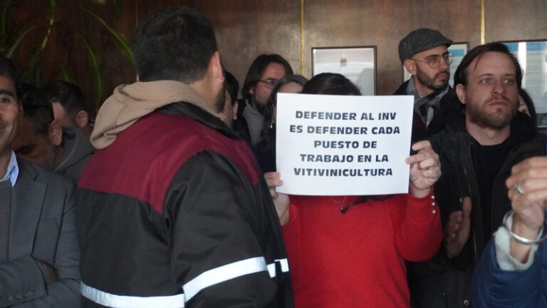 El gobierno de Javier Milei «desvinculó» a 49 empleados del INV en Mendoza