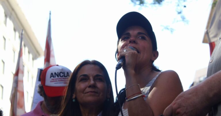 Cele Fierro. Hace falta una huelga general y plan de lucha para derrotar la reforma laboral