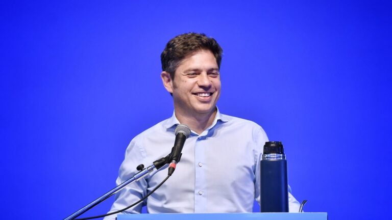 Axel Kicillof instó a abrir el juego a nuevos espacios para construir una alternativa «amplia y federal»