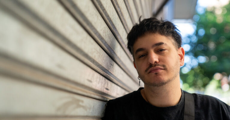 Mundos íntimos. Saltarse las reglas, hacerse el vivo. Así perdimos cuando intentamos viajar en subte sin pagar el ticket en Berlín.