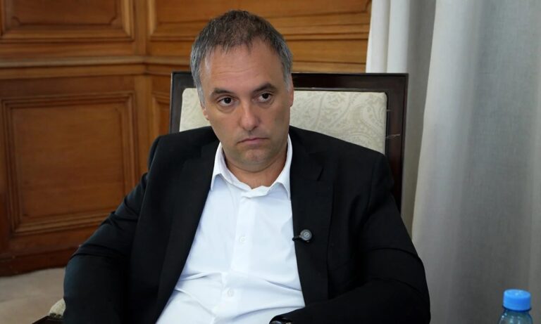 Deslomados y desangelados