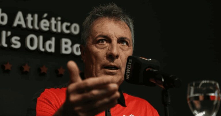 Kudelka: «Es el primer triunfo, pero no alcanza» y su reflexión sobre los silbidos de los hinchas de Newell’s