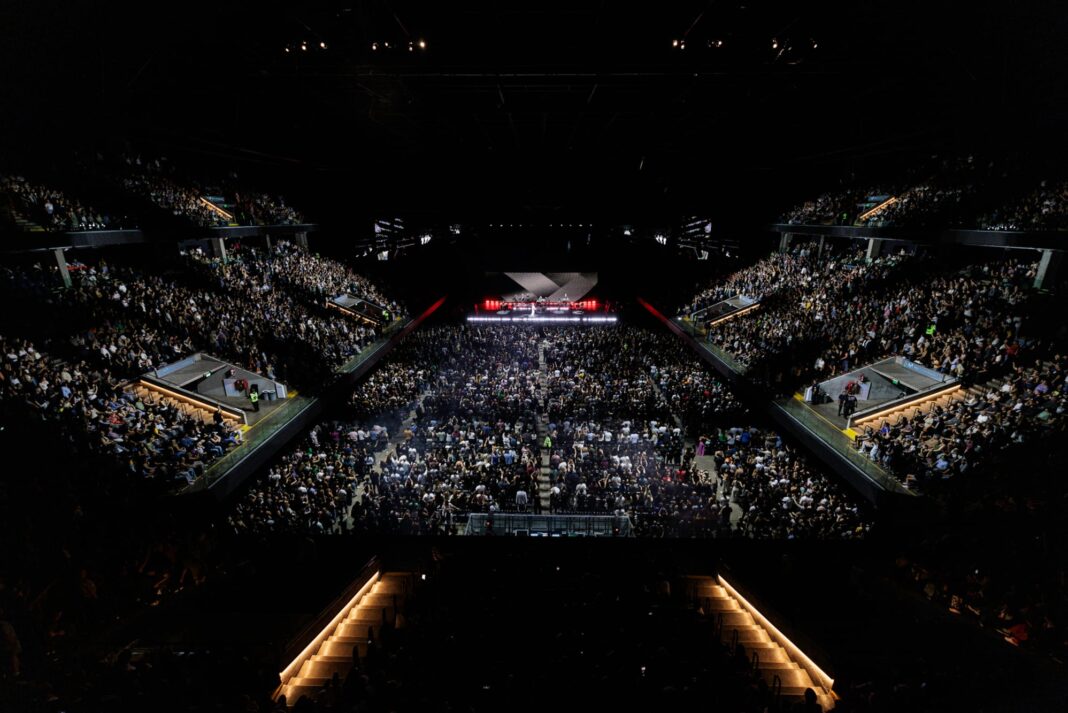 Vista exterior del Movistar Arena en Villa Crespo, Buenos Aires