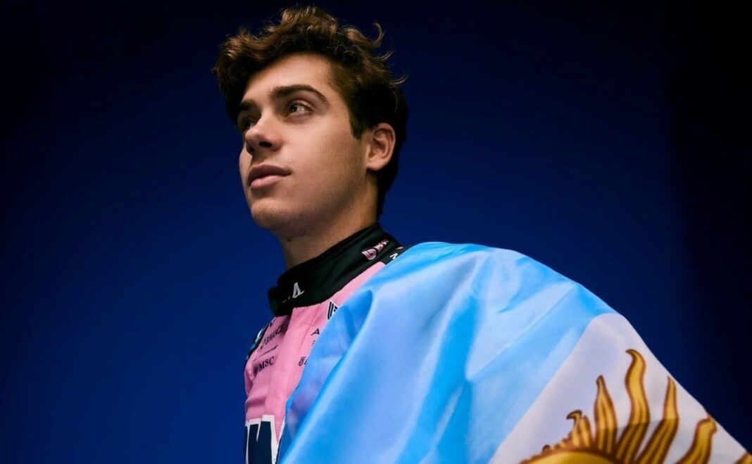 Franco Colapinto en conferencia de prensa hablando sobre el Gran Premio de Argentina