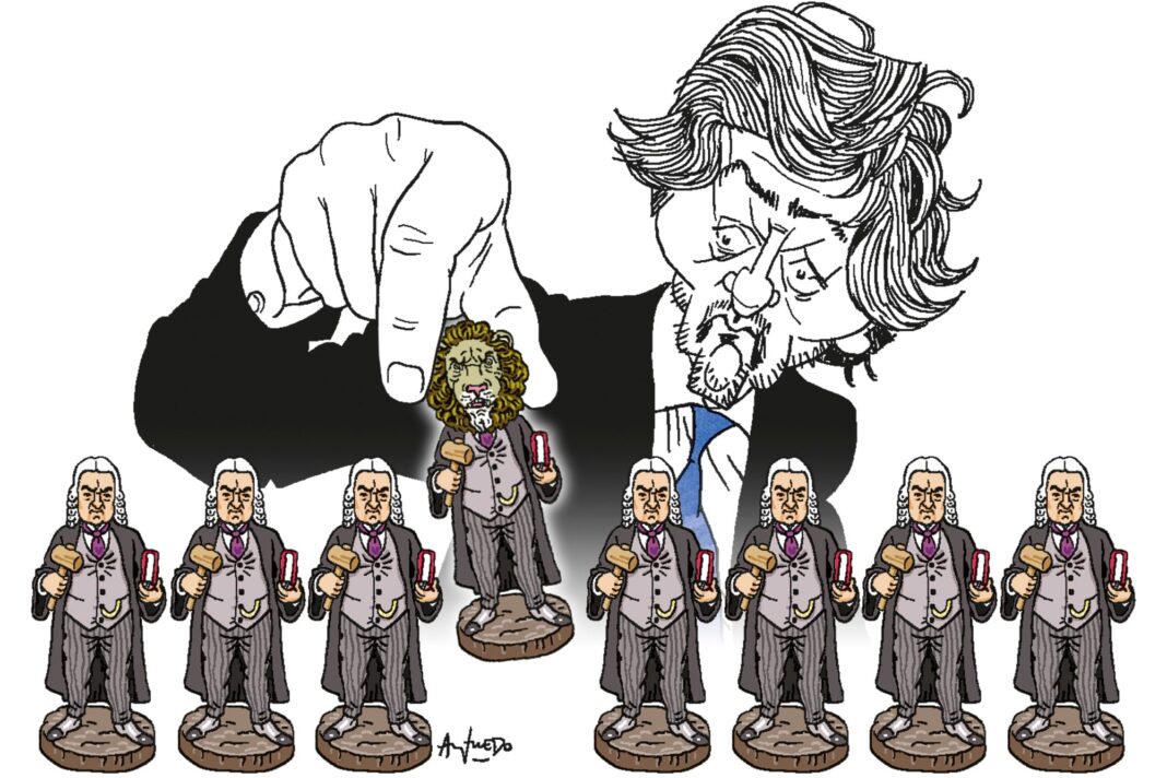 Edificio de tribunales de Comodoro Py, sede de la Cámara Federal de Casación