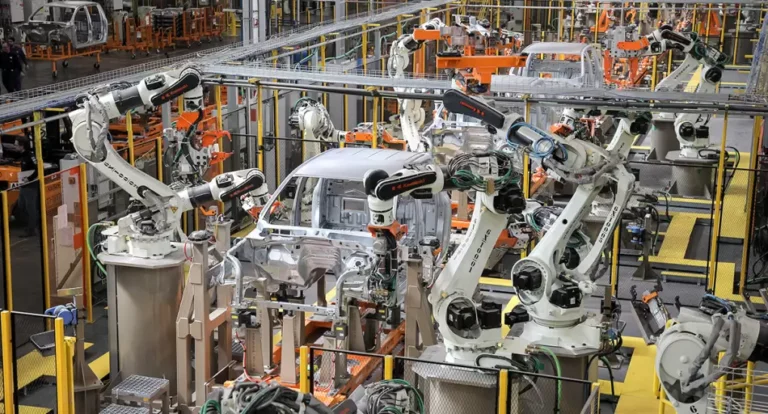 Gráfico o imagen representativa de la producción de vehículos en una fábrica automotriz argentina.