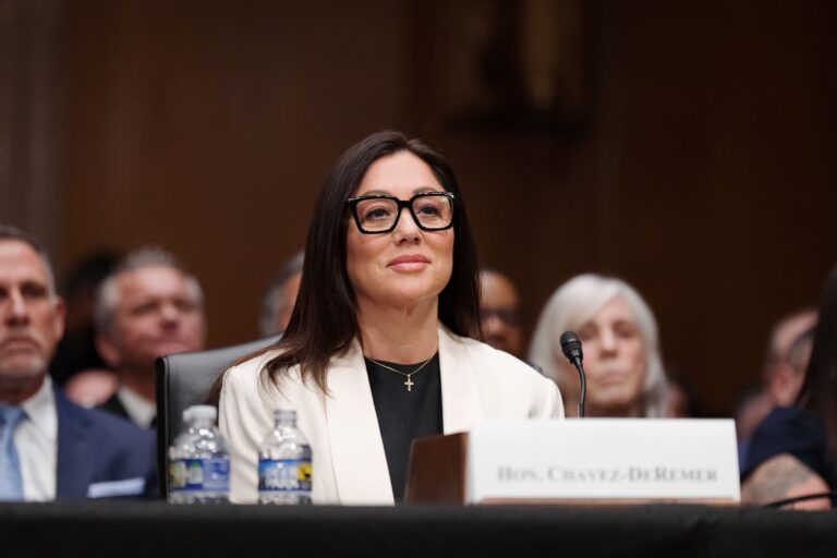 Lori Chavez-DeRemer, secretaria de Trabajo de Trump, en una imagen oficial.