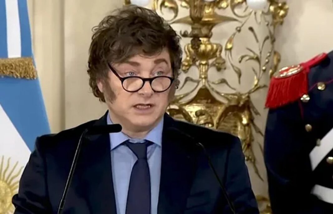 Javier Milei en conferencia de prensa