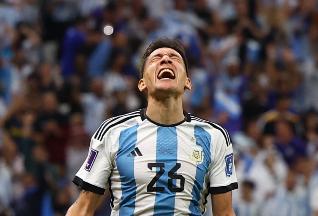 Nahuel Molina durante un entrenamiento de la Selección Argentina