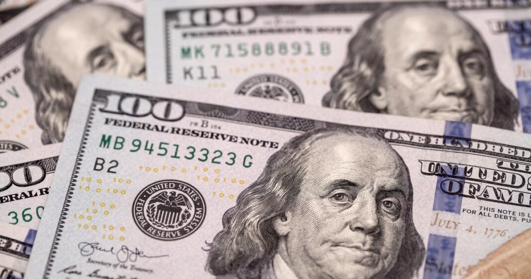 Gráfico de cotización del dólar en Uruguay