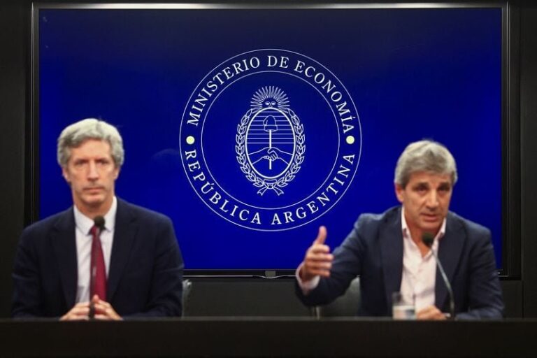 Gráfico de indicadores económicos de Argentina a abril de 2026