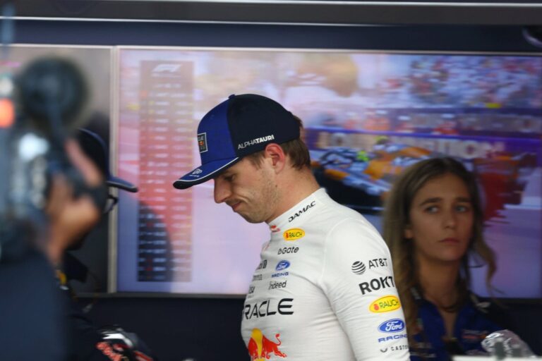 Franco Colapinto y Carlos Sainz en el Gran Premio de Mónaco de Fórmula 1