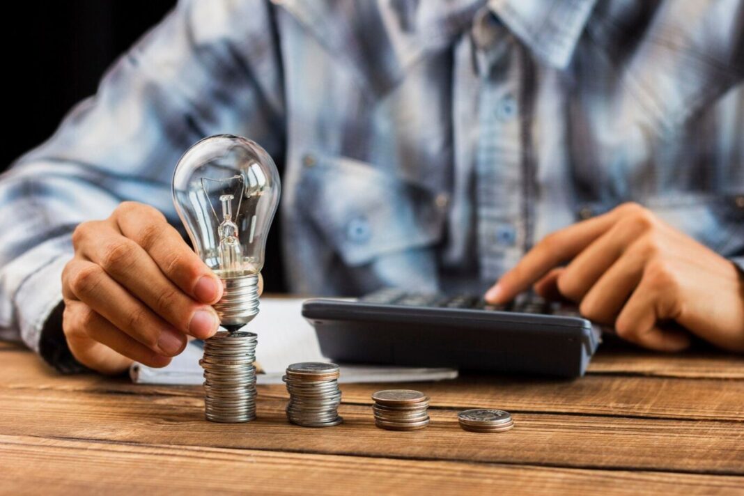 Medidor de luz y gas con factura de servicios