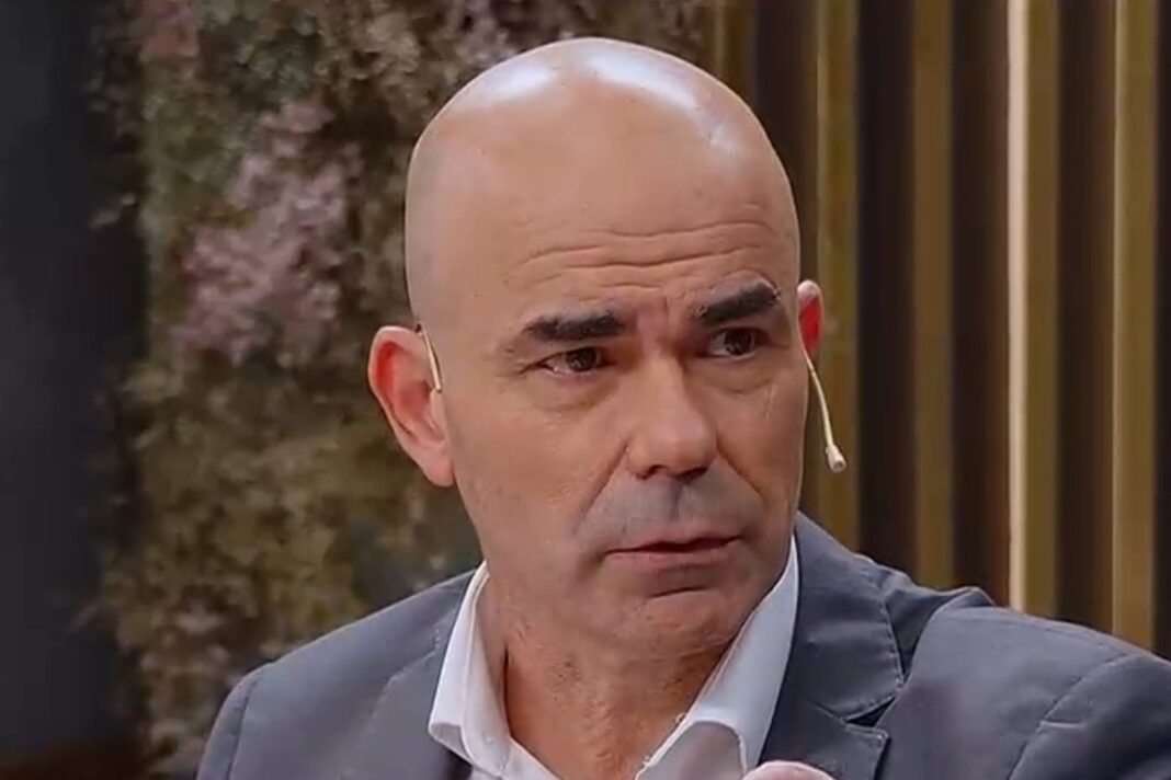 Eduardo Sacheri en entrevista televisiva